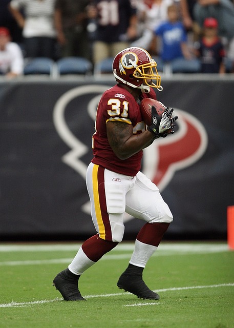 作为英超乃 作为英超乃